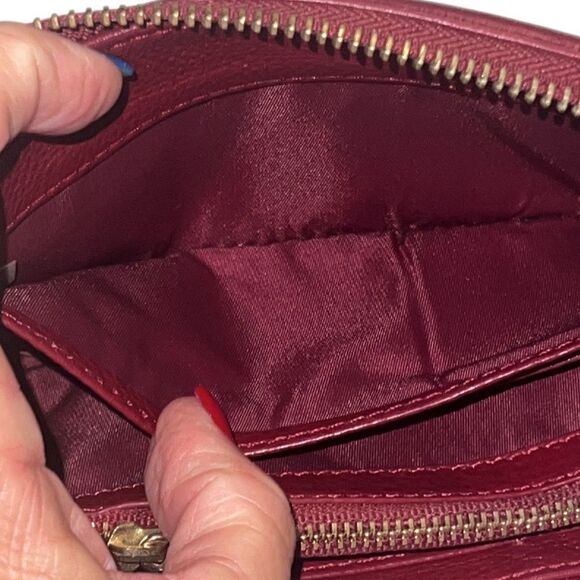Tory Burch Thea Dark Cherry Leather Long Zip Around Continental Wallet EUC - Picture 8 of 15